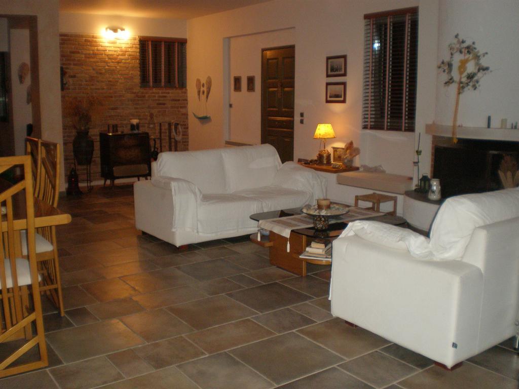 فيلا Marvelous House By The Sea بحيرة فولياغميني المظهر الخارجي الصورة